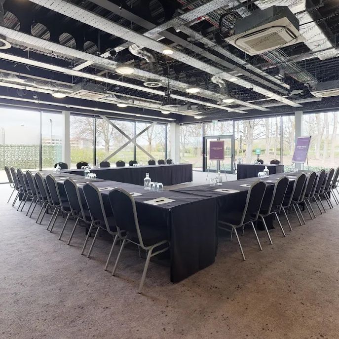 VWorks Portsmouth  Meeting Room Product Image